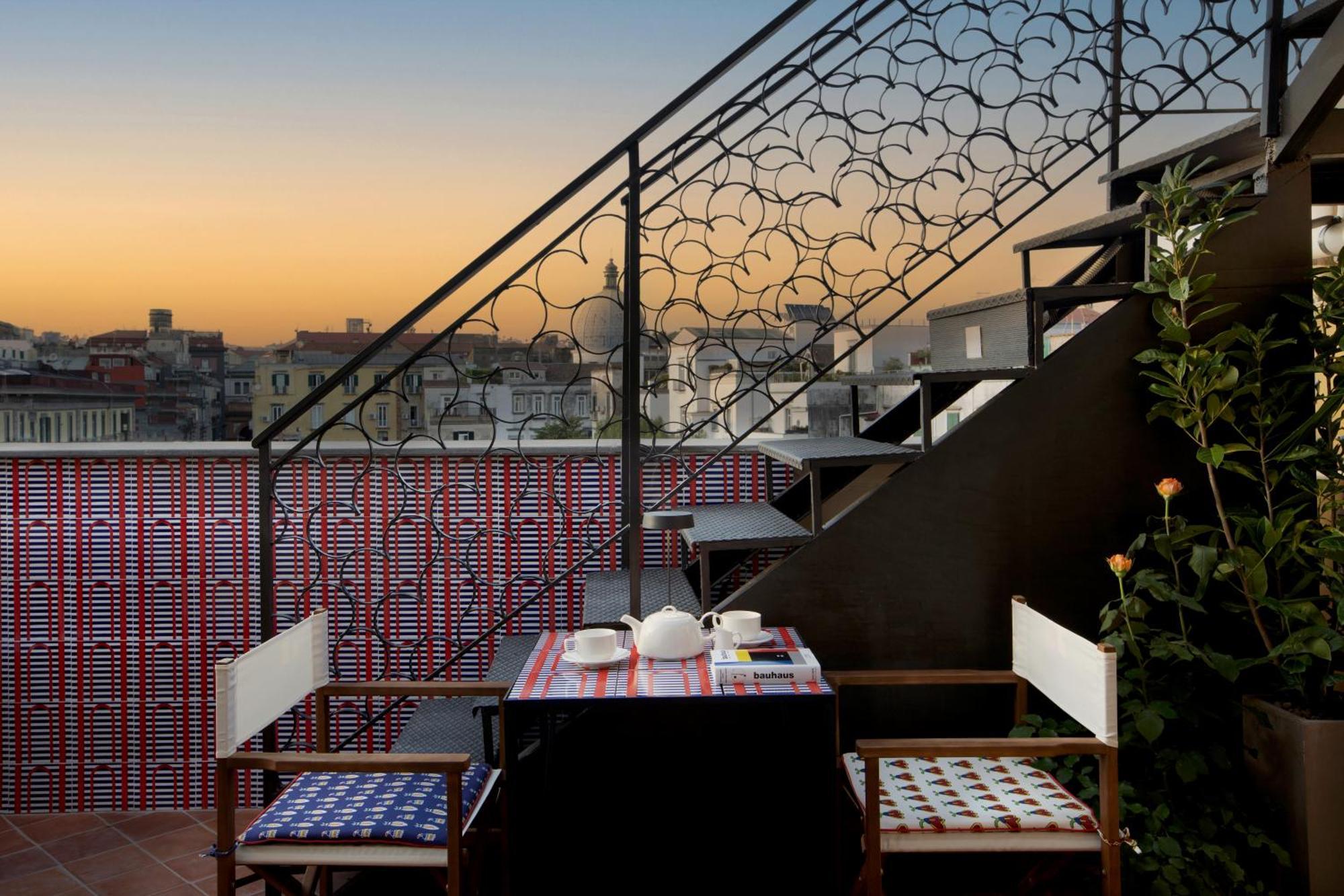 Galleria Port'Alba - Suites & Rooftop Naples Luaran gambar