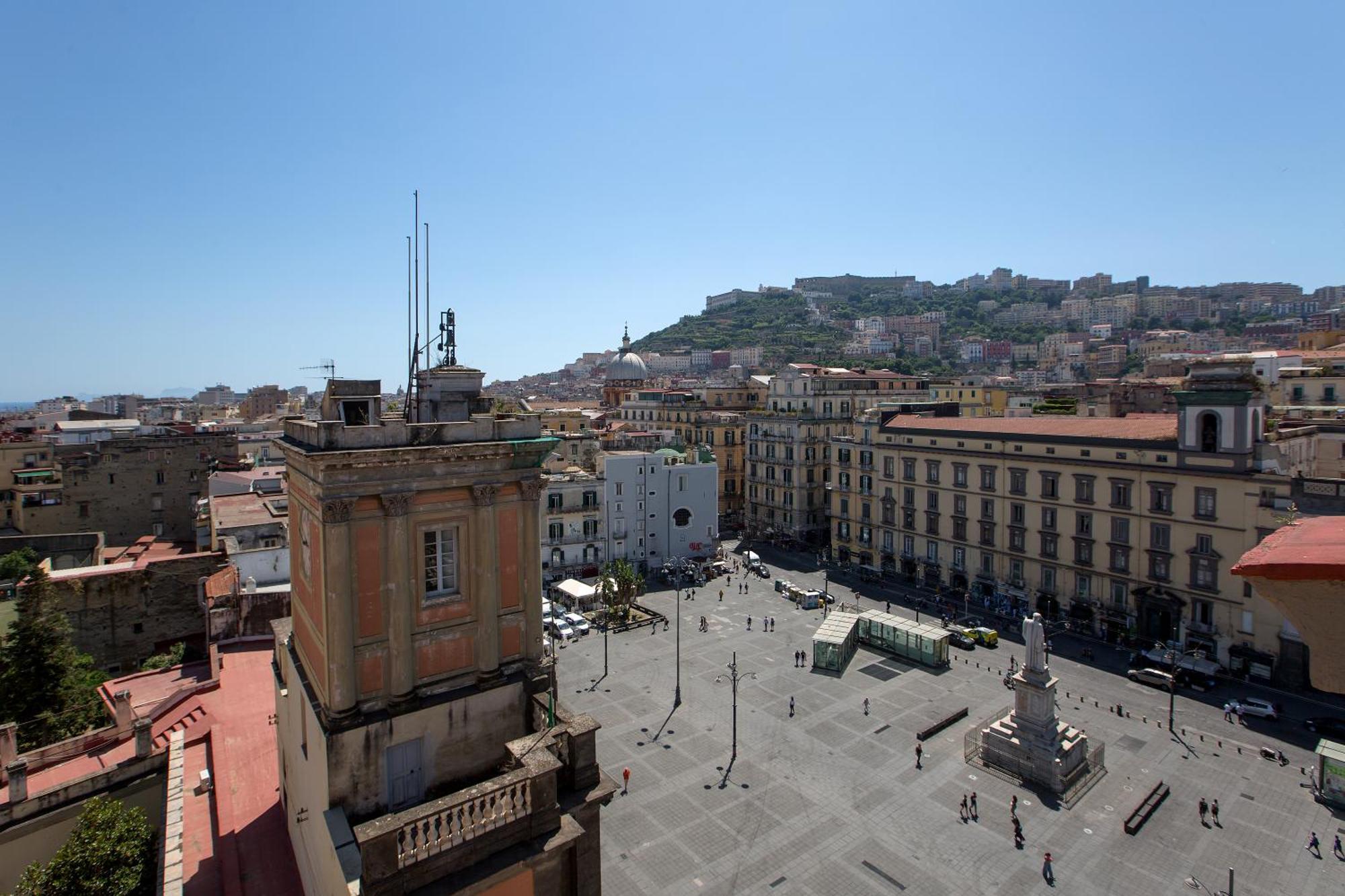Galleria Port'Alba - Suites & Rooftop Naples Luaran gambar