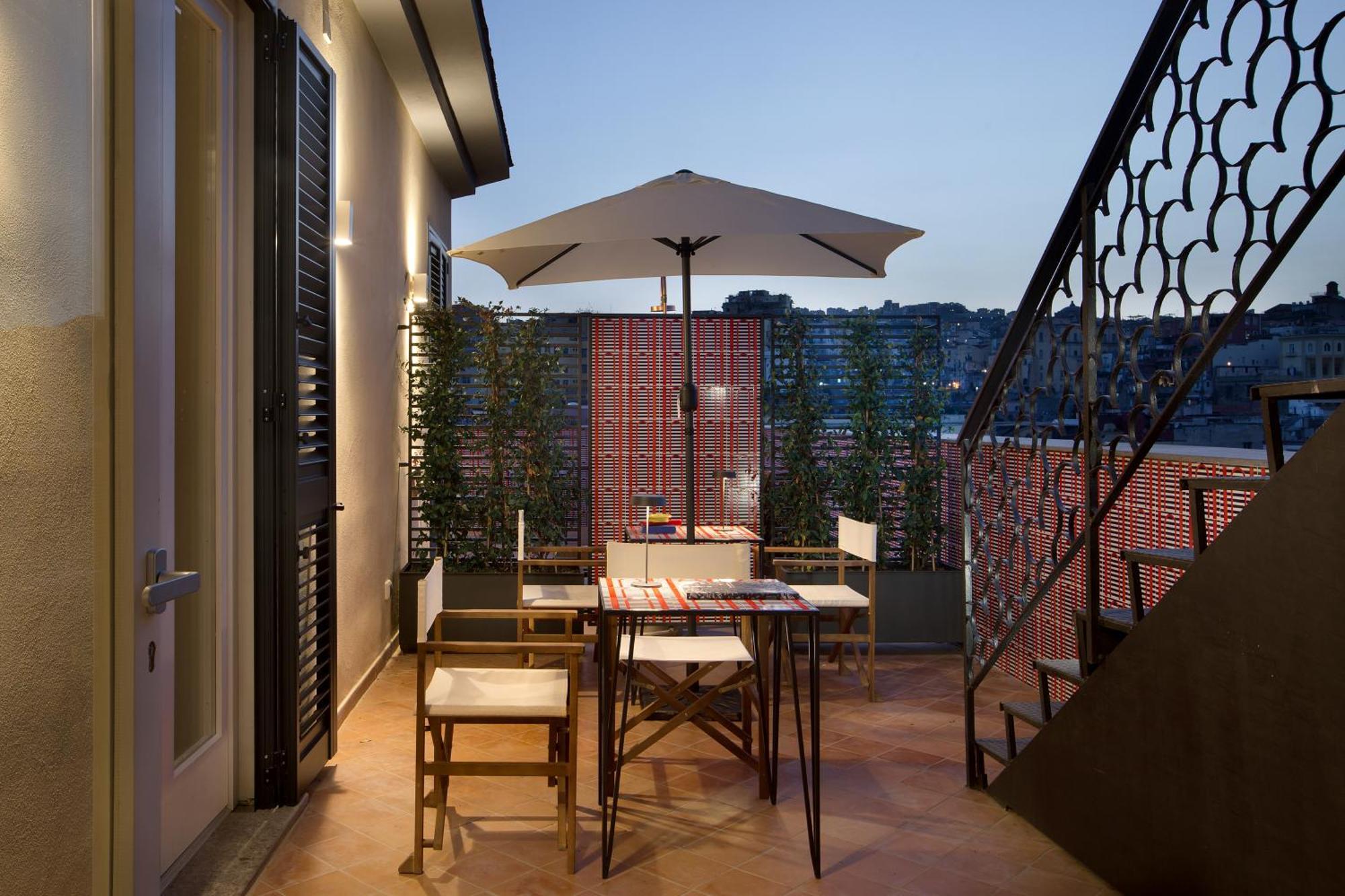Galleria Port'Alba - Suites & Rooftop Naples Luaran gambar